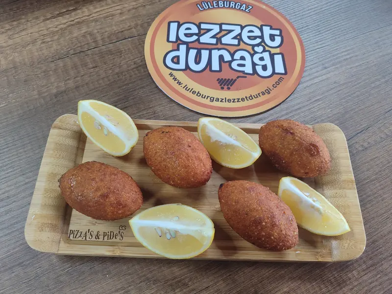 Kızartma içli köfte 4 adet